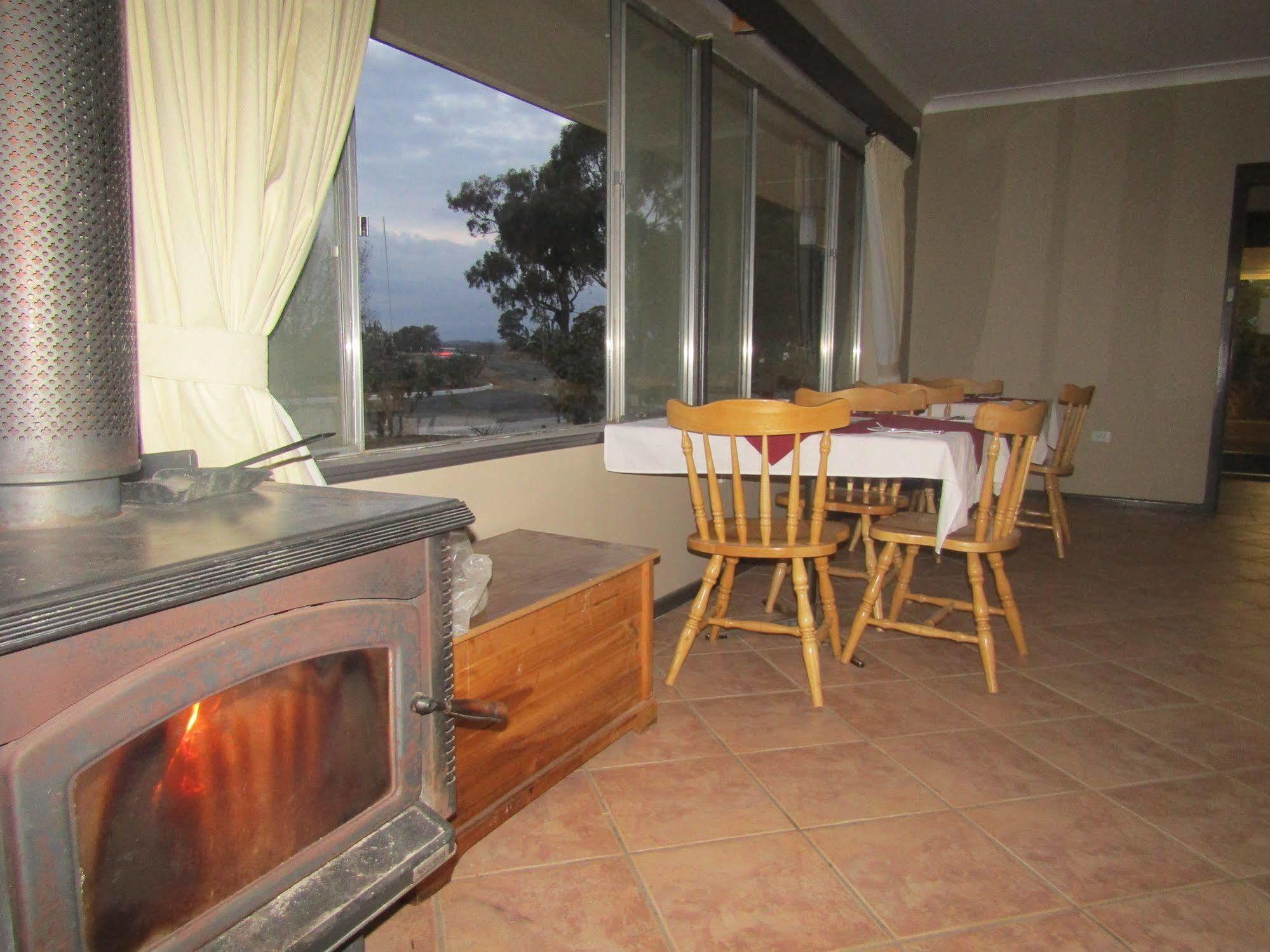 Allonville Gardens Motel Wagga Wagga Exteriér fotografie