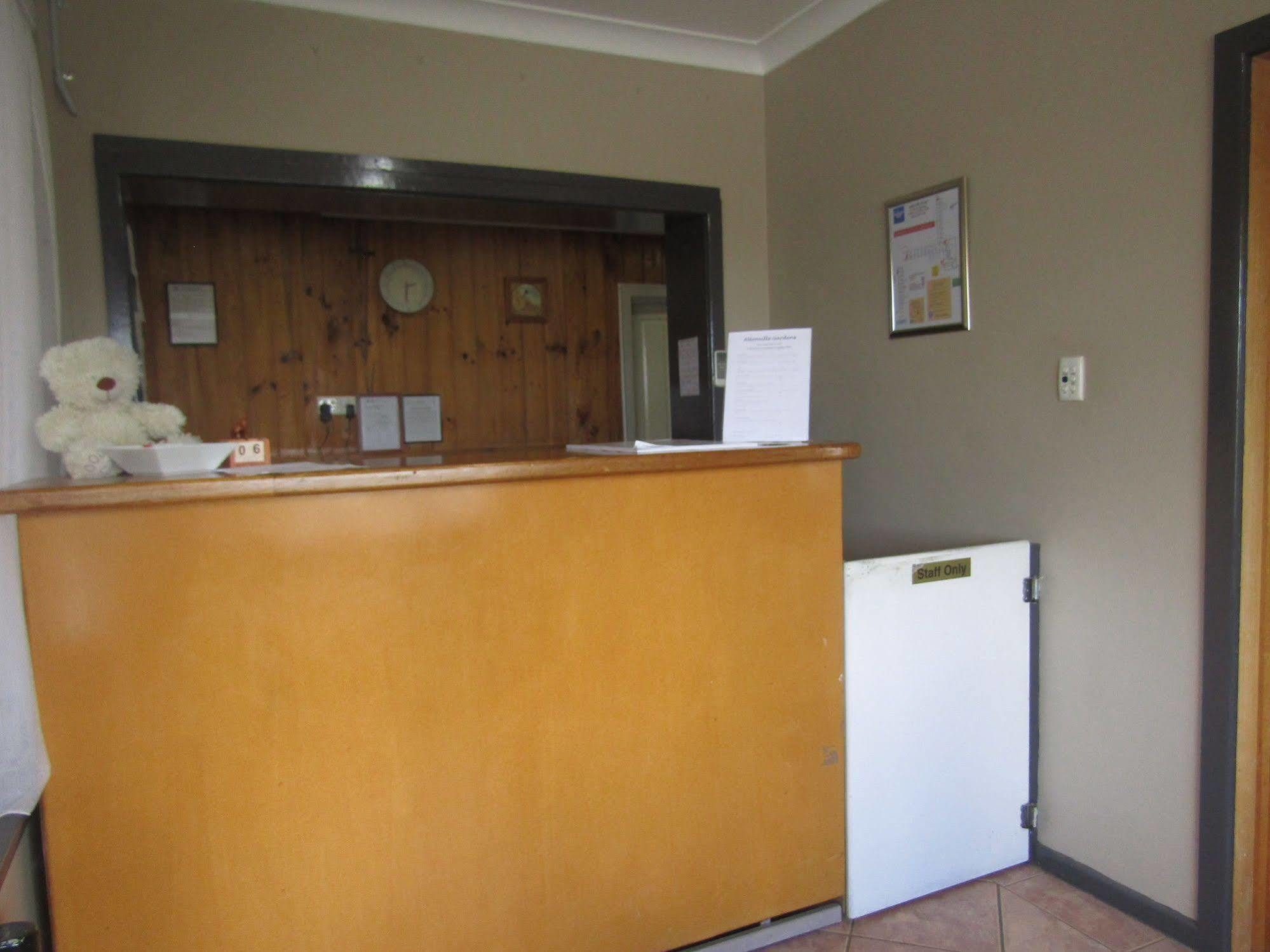 Allonville Gardens Motel Wagga Wagga Exteriér fotografie